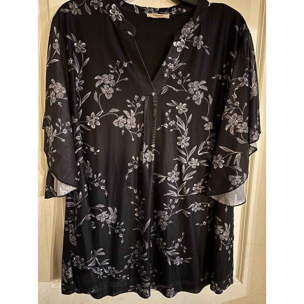 Women’s XXL Black Gray Floral Print Sheer Lined 3/4 Sleeve V Neck Timeson